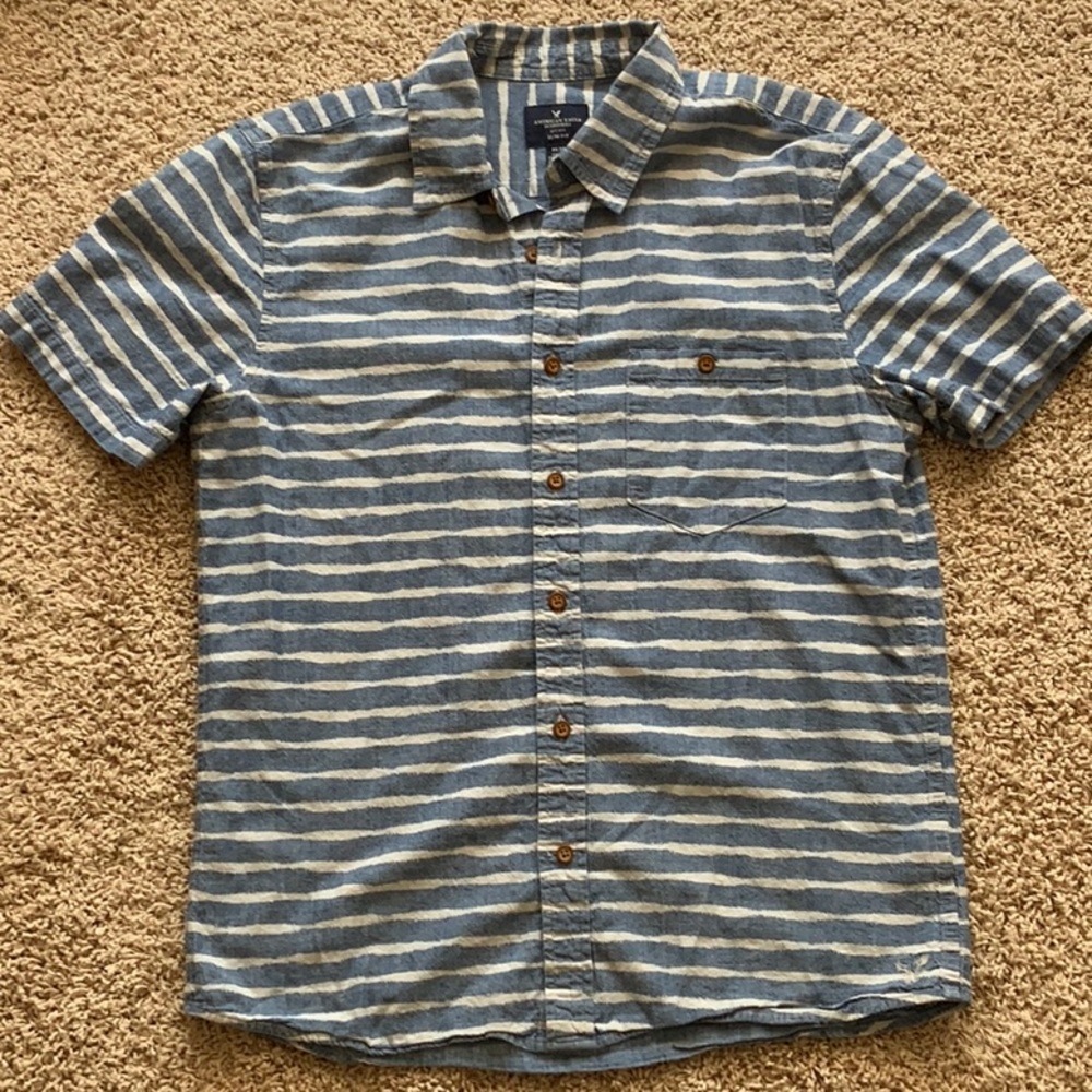 American Eagle Outfitters Blue and White Striped Cotton Shirt, Size Mens Medium